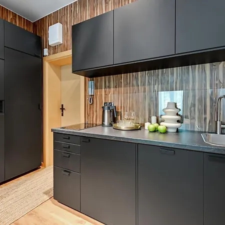 Royal - Winieckiego Apartmán