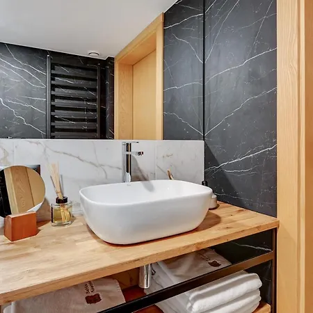 Royal - Winieckiego * Sopot