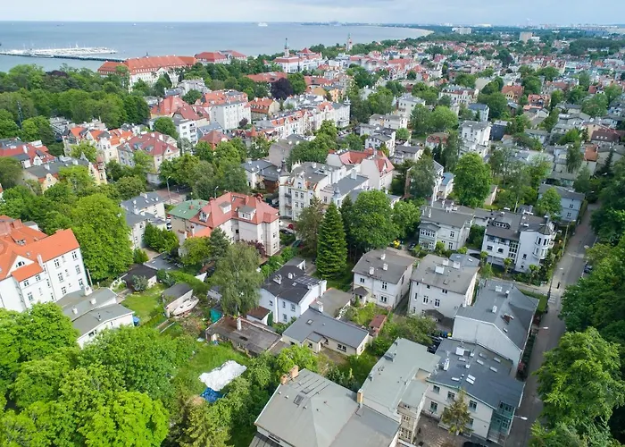 Royal - Winieckiego *